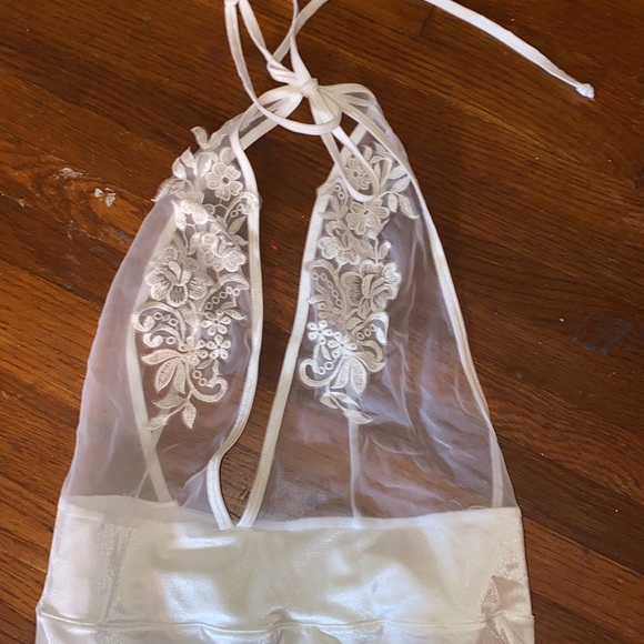 Mesh bodysuit - Picture 2 of 3